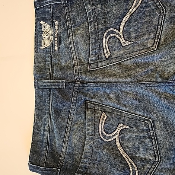 ROCK & Republic Embroidered Dark Wash Distressed Jeans Size 32 x 28 - Picture 12 of 12